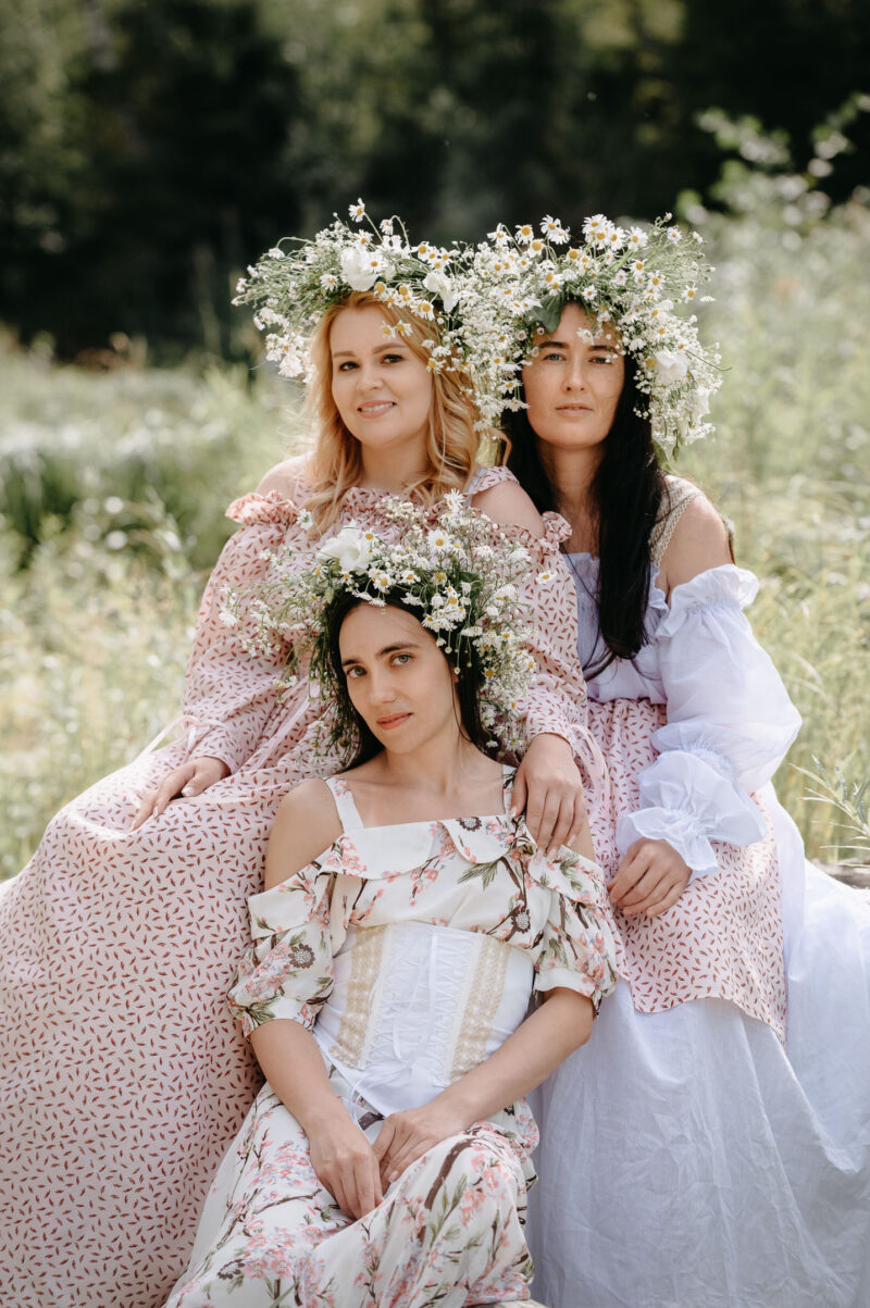 девушки в образе дриад