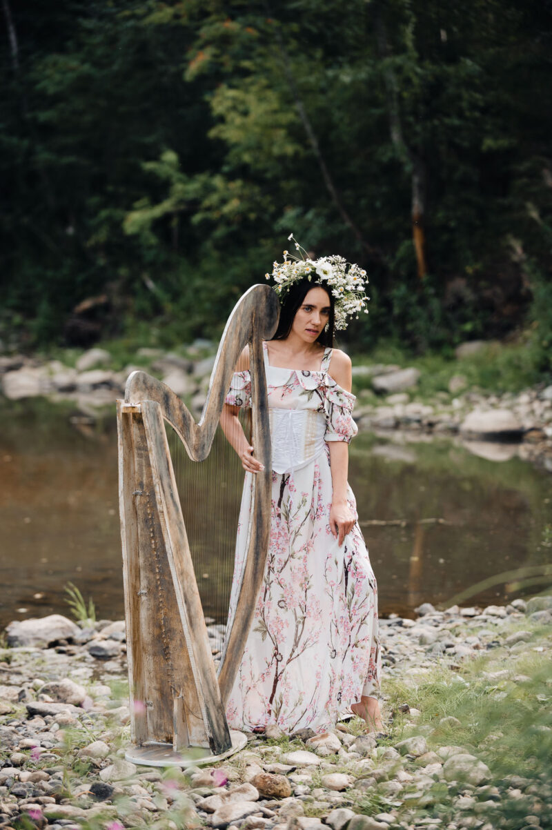 сказочная фотосессия с арфой в Ярославской области