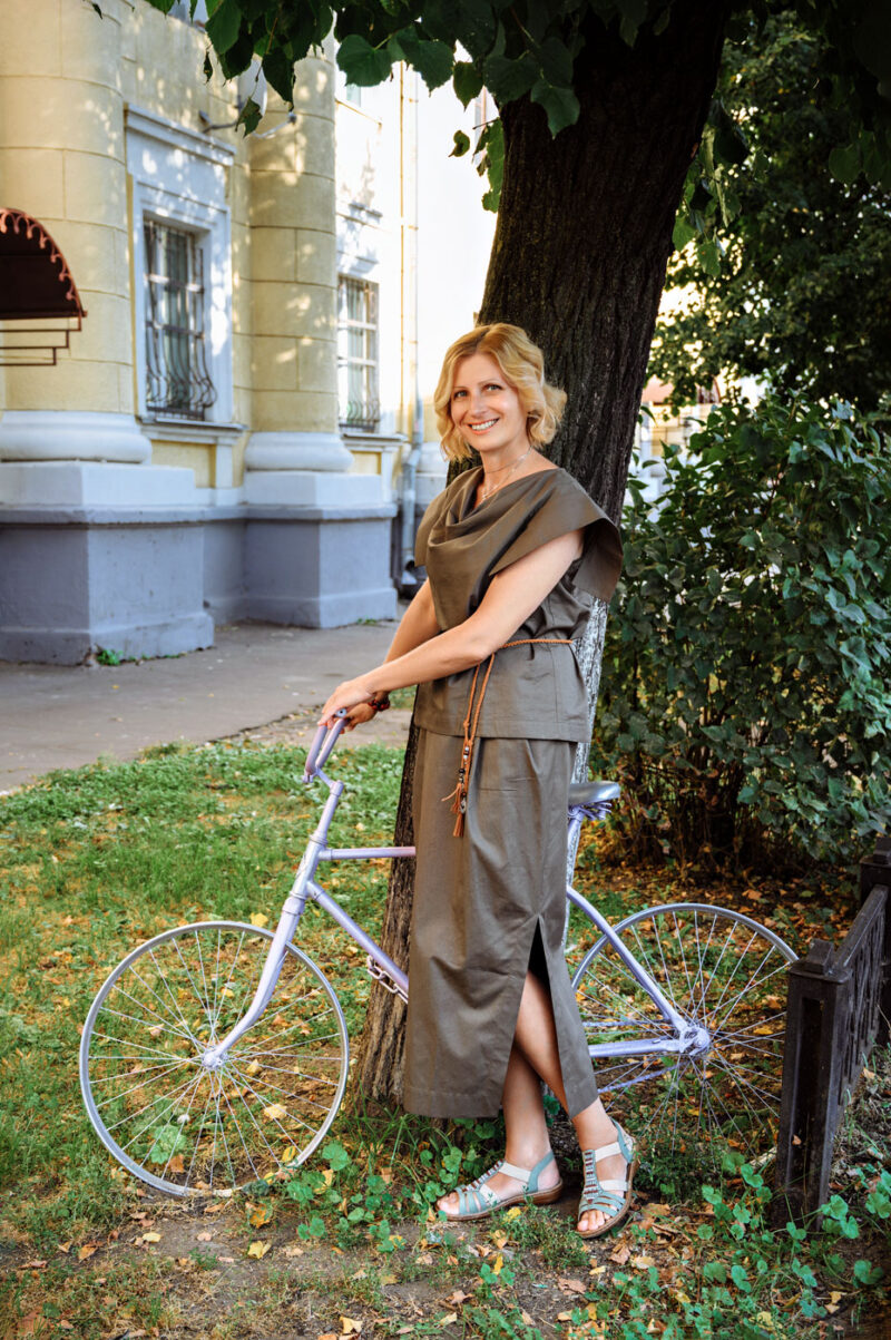 Портрет на фоне городских достопримечательностей