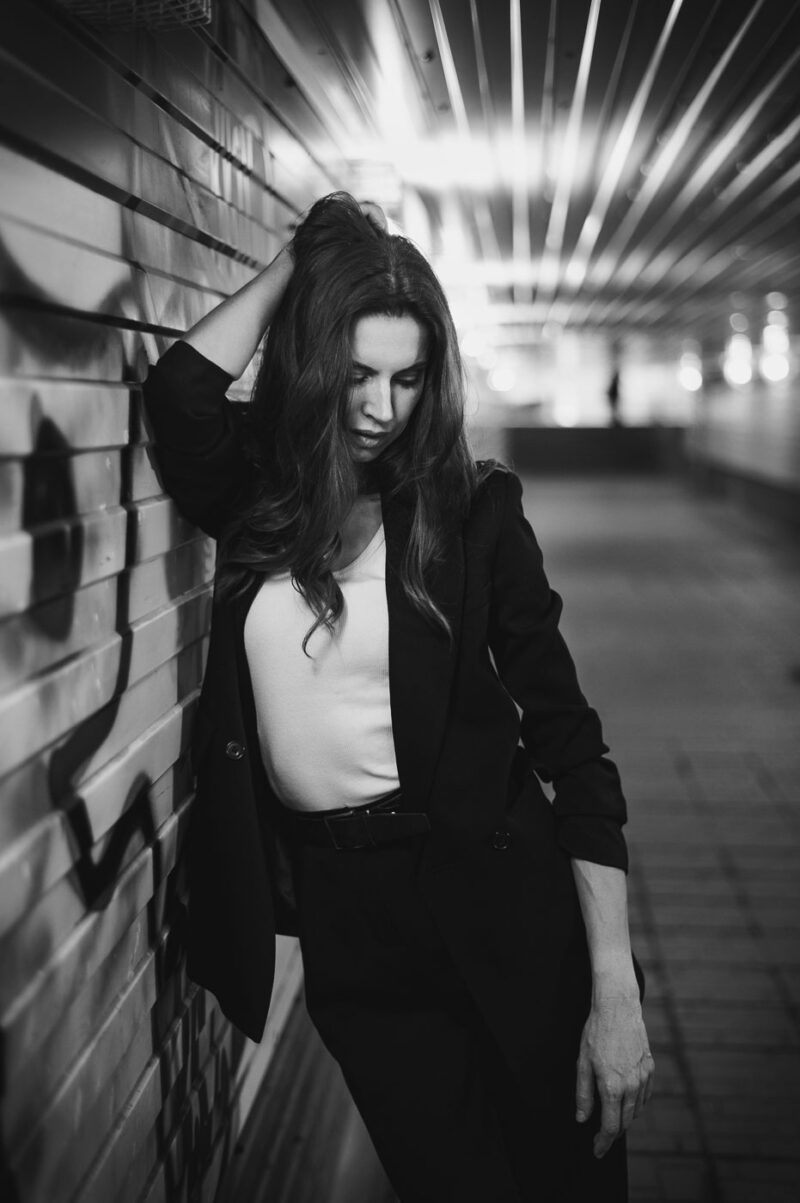 Фотосессия в подземном переходе, эстетика андеграунда и граффити